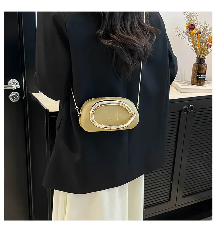 Personalized Niche Shoulder Bag for Women 2025 — feature 29