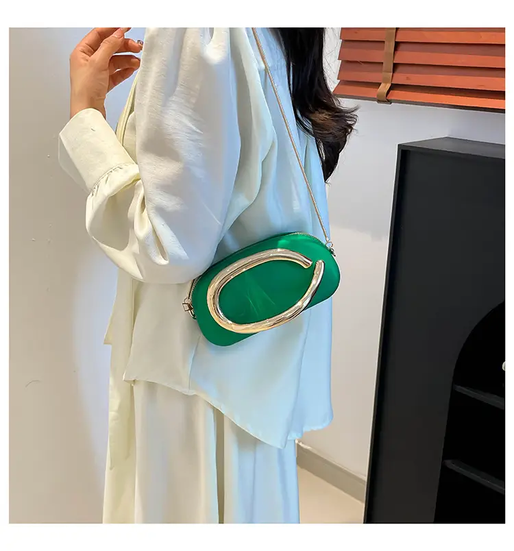 Personalized Niche Shoulder Bag for Women 2025 — feature 33