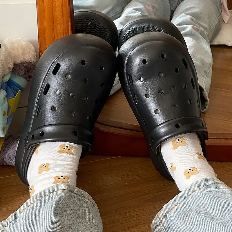 2026 New Model Solid Color Thickened Clogs for Women, Soft Closed-Toe Outdoor Slippers, Eva Home Sandals — feature 28