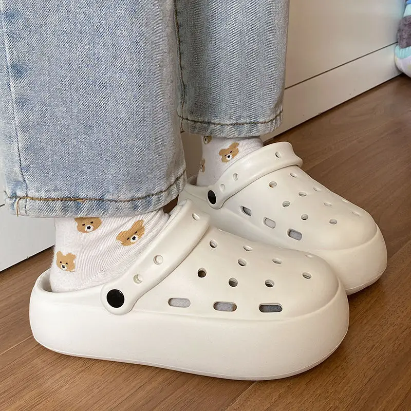 2026 New Model Solid Color Thickened Clogs for Women, Soft Closed-Toe Outdoor Slippers, Eva Home Sandals — feature 34