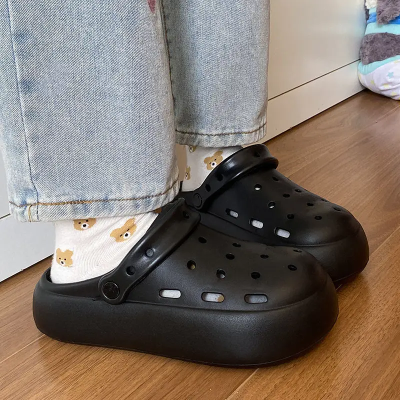 2026 New Model Solid Color Thickened Clogs for Women, Soft Closed-Toe Outdoor Slippers, Eva Home Sandals — feature 35