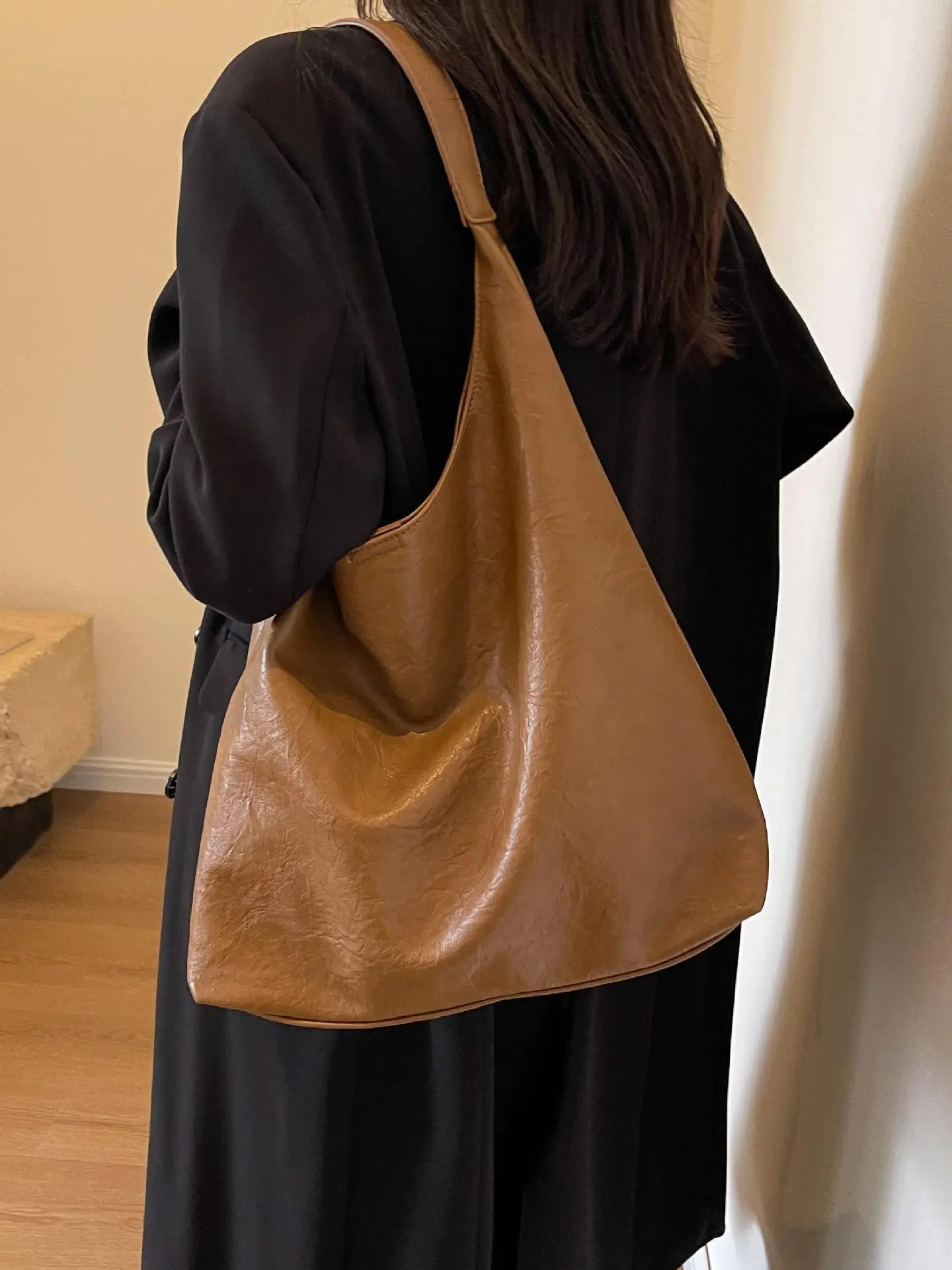 Brown Leather Crossbody Bag for Women 2025 - Image 7