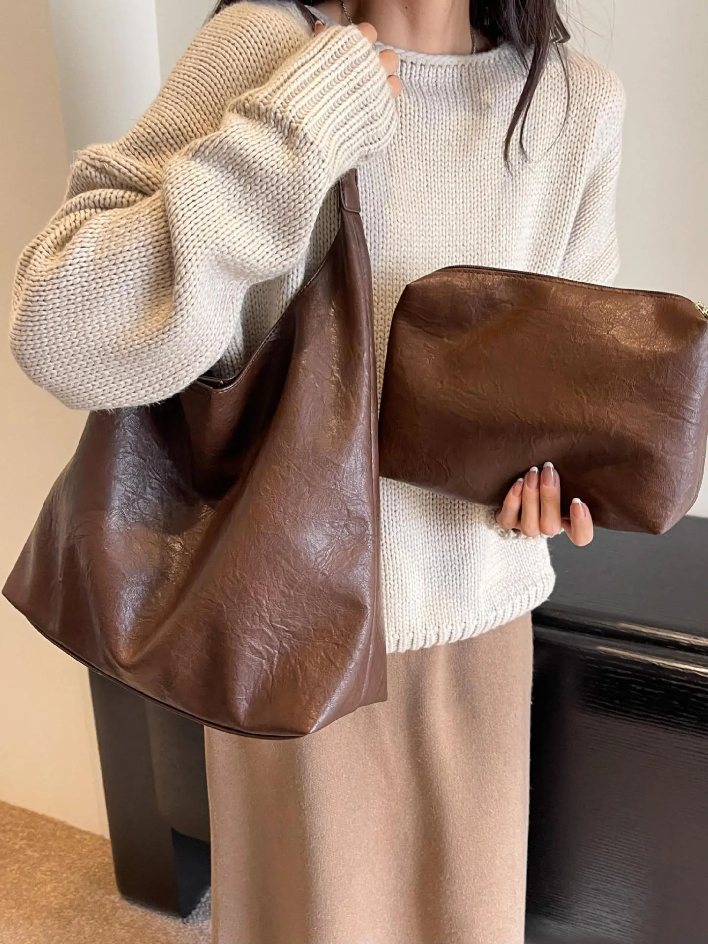 Brown Leather Crossbody Bag for Women 2025 - Image 9