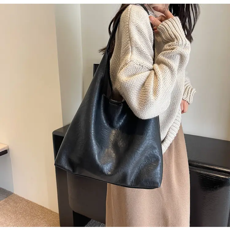 Brown Leather Crossbody Bag for Women 2025 — feature 18