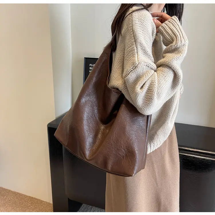 Brown Leather Crossbody Bag for Women 2025 — feature 20
