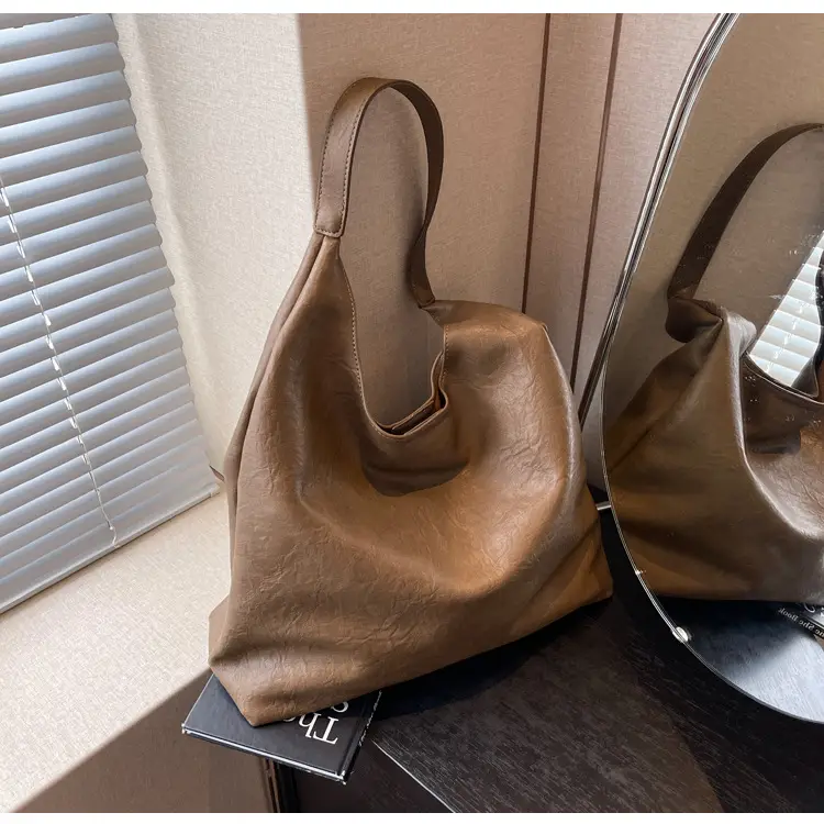 Brown Leather Crossbody Bag for Women 2025 — feature 24
