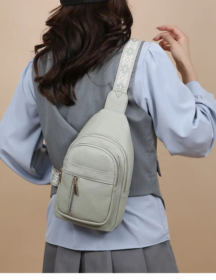 Black Multi-Layer Crossbody Bag with Gold Zippers — feature 20