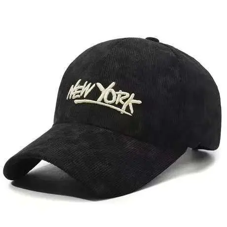 New York Logo Duckbill Cap Black Women Winter Cycling — feature 6