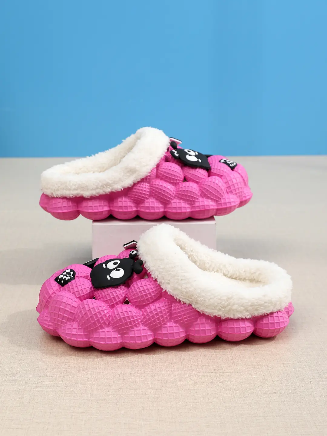 Cute Cartoon Cotton Slippers for Men and Women Eva Non-Slip Cotton Slippers for Autumn and Winter Outer Wear Lychee Warm Thick-Soled Couple Wool Slippers — feature 5
