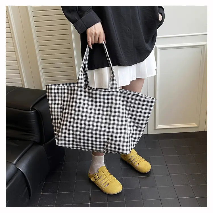 Red Checkered Large Capacity Shoulder Tote Bag — feature 13