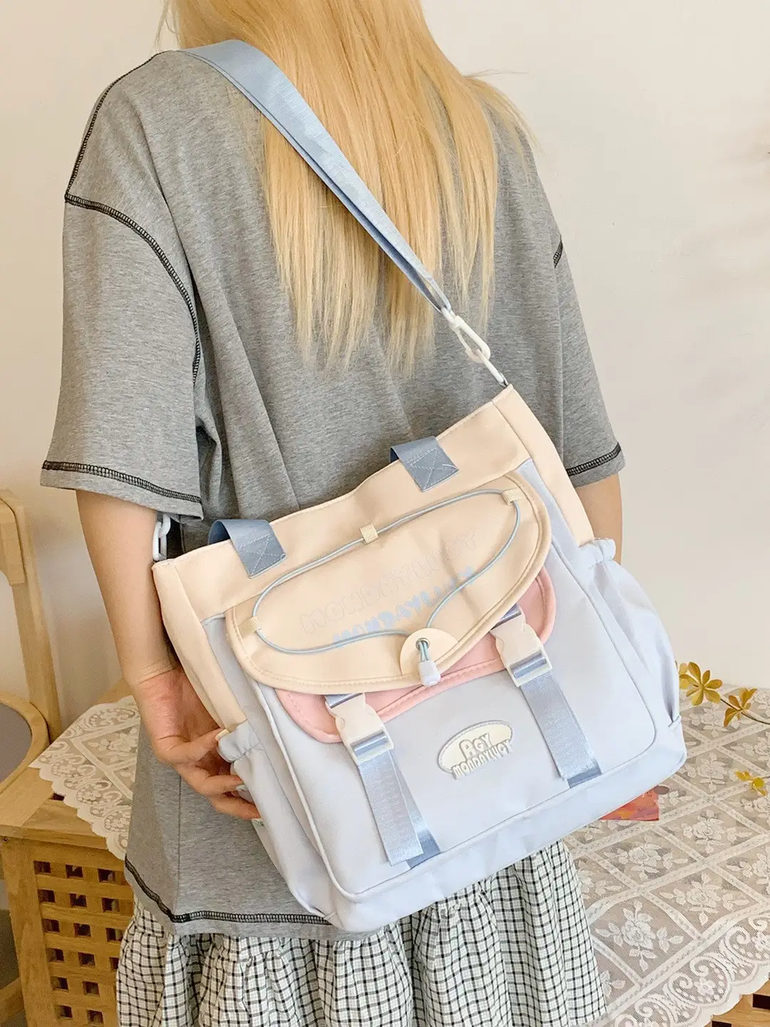 Women's Maroon Color-Blocking Tote Bag Large Capacity - Image 7
