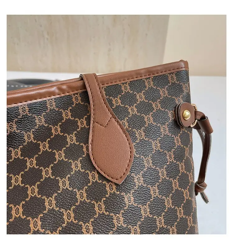 2026 Women's Large Capacity Cross-Border Tote Bag with Retro Print — feature 22