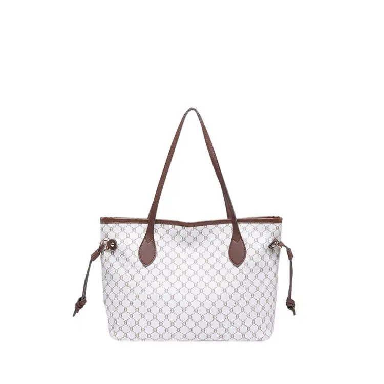 2026 Women's Large Capacity Cross-Border Tote Bag with Retro Print — feature 26