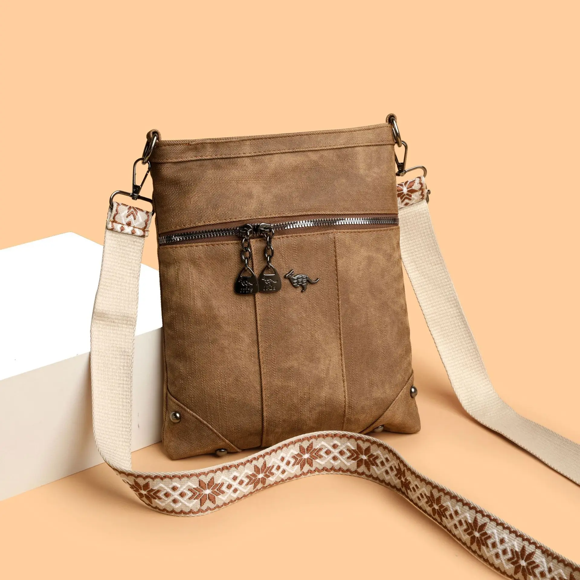 Women's Crossbody Travel Bag with Adjustable Strap