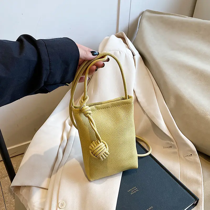 Women's White Knit Shoulder Bag with Drawstring Closure - Image 8