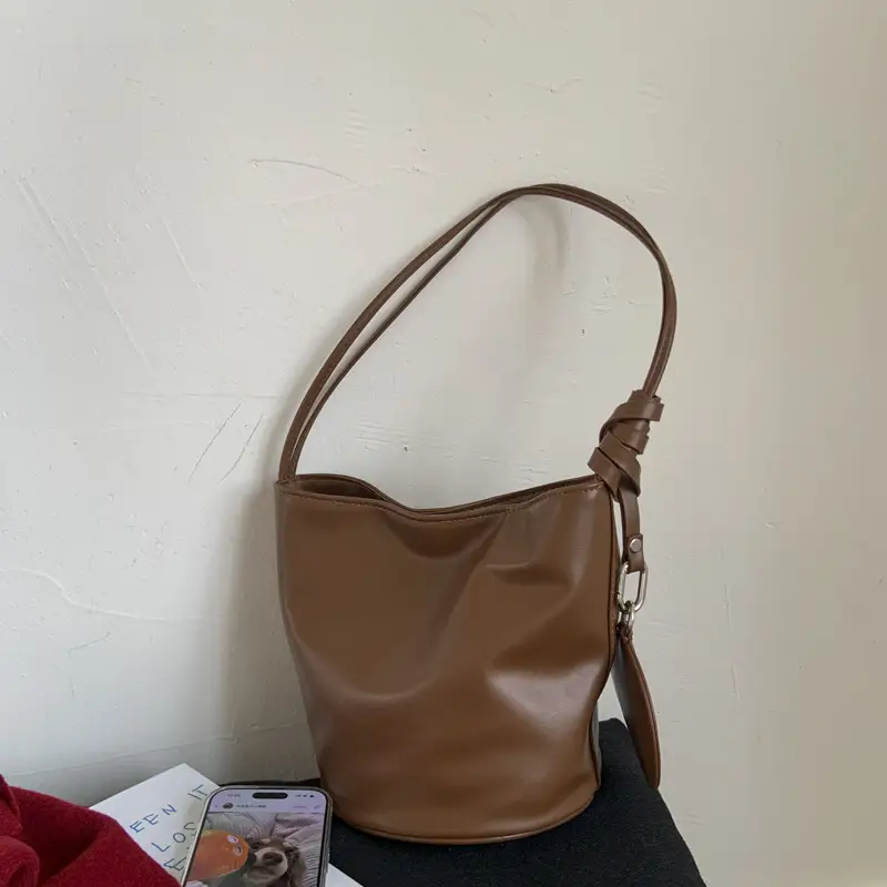 Women's White Cylindrical Leather Shoulder Bag — feature 10