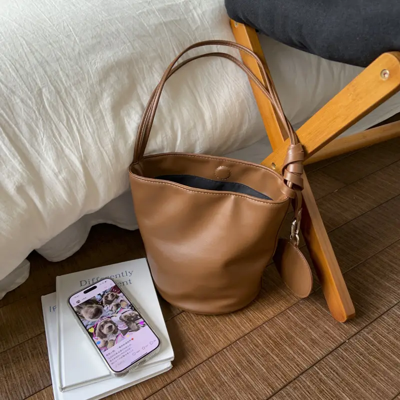 Women's White Cylindrical Leather Shoulder Bag — feature 25