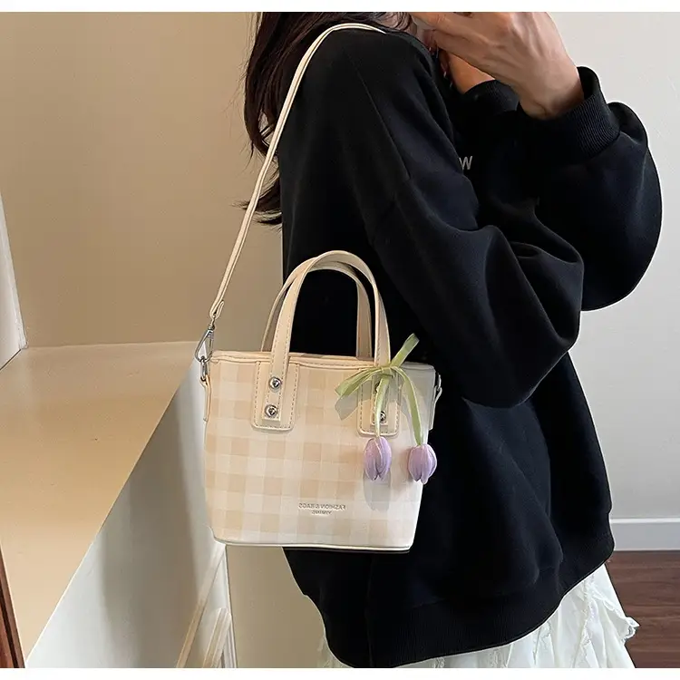 Women's New Plaid Shoulder Bag with Tulip Decor — feature 13