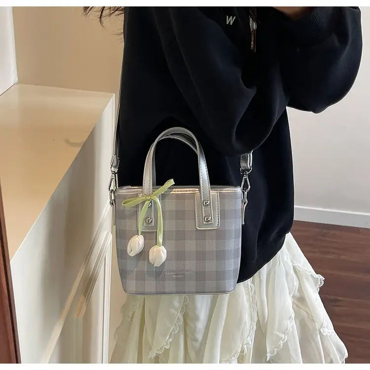 Women's New Plaid Shoulder Bag with Tulip Decor — feature 15