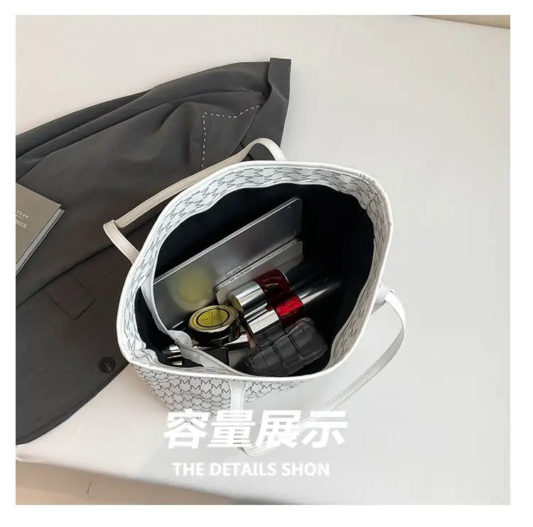 Women's Large Capacity Tote Bag New Versatile Niche Design Shoulder Bag — feature 12