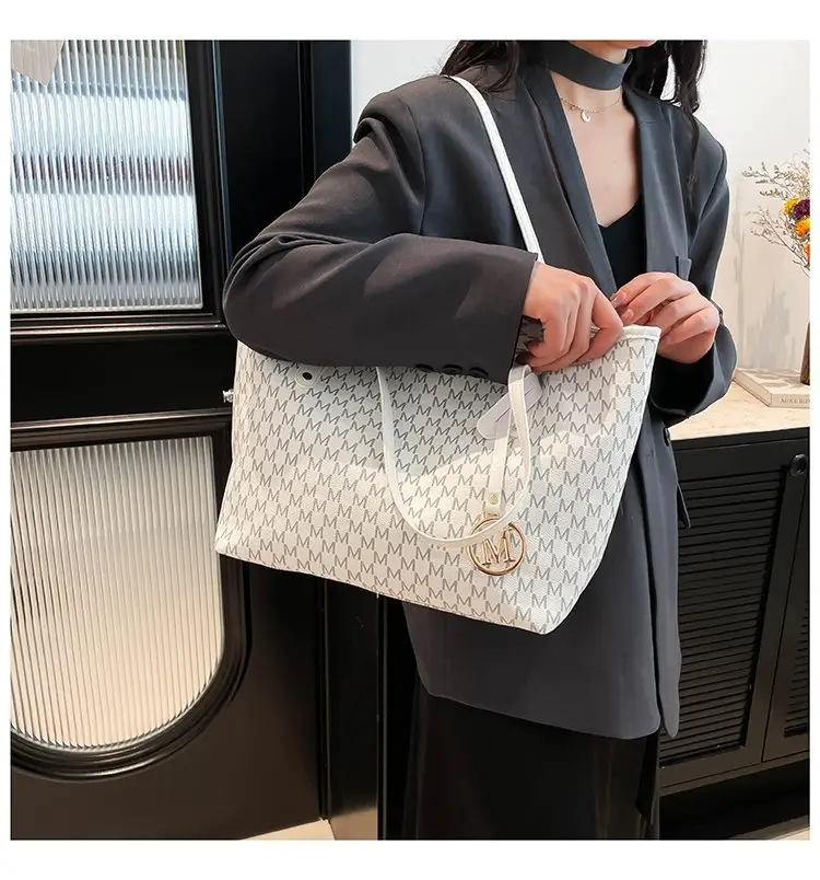 Women's Large Capacity Tote Bag New Versatile Niche Design Shoulder Bag — feature 22