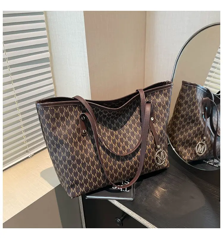 Women's Large Capacity Tote Bag New Versatile Niche Design Shoulder Bag — feature 32