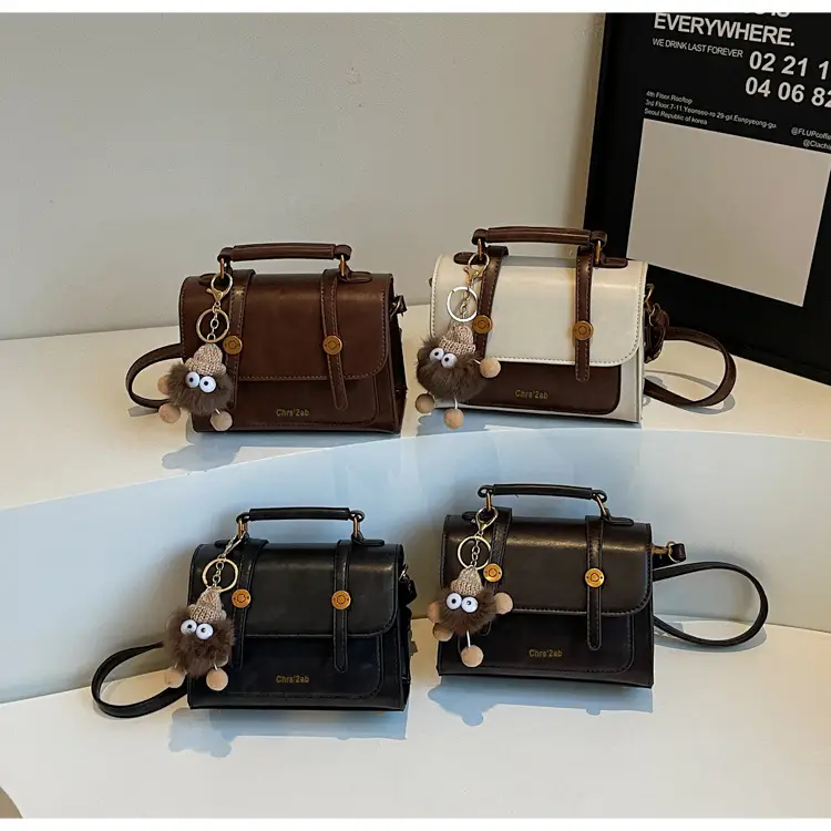 Women Retro Brown Leather Shoulder Bag 2025 — feature 1