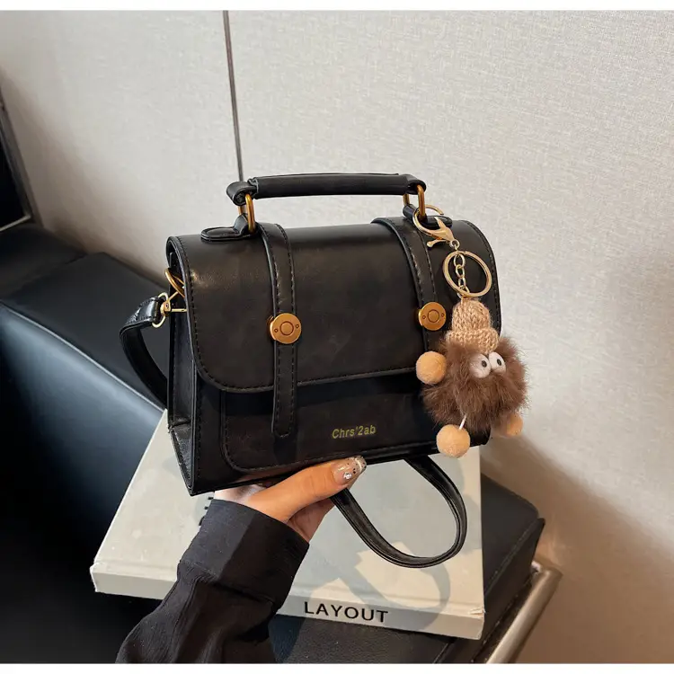 Women Retro Brown Leather Shoulder Bag 2025 — feature 10
