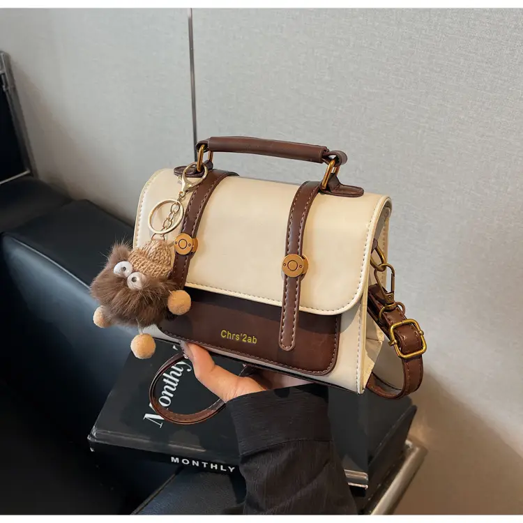 Women Retro Brown Leather Shoulder Bag 2025 — feature 13