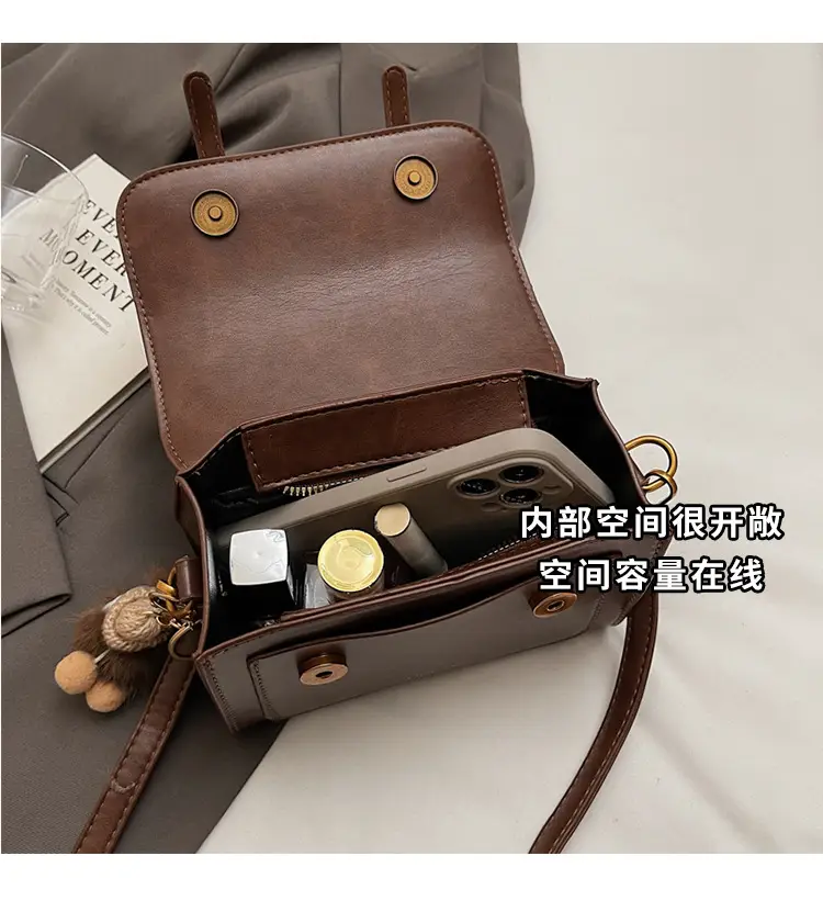 Women Retro Brown Leather Shoulder Bag 2025 — feature 9