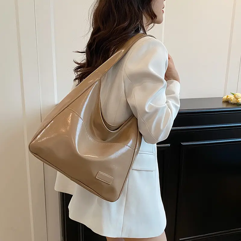 2026 Women's Tan Shoulder Crossbody Tote Bag Large Capacity - Image 5