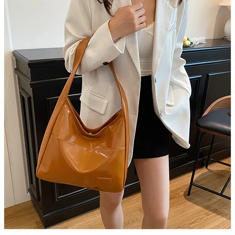 2026 Women's Tan Shoulder Crossbody Tote Bag Large Capacity — feature 14