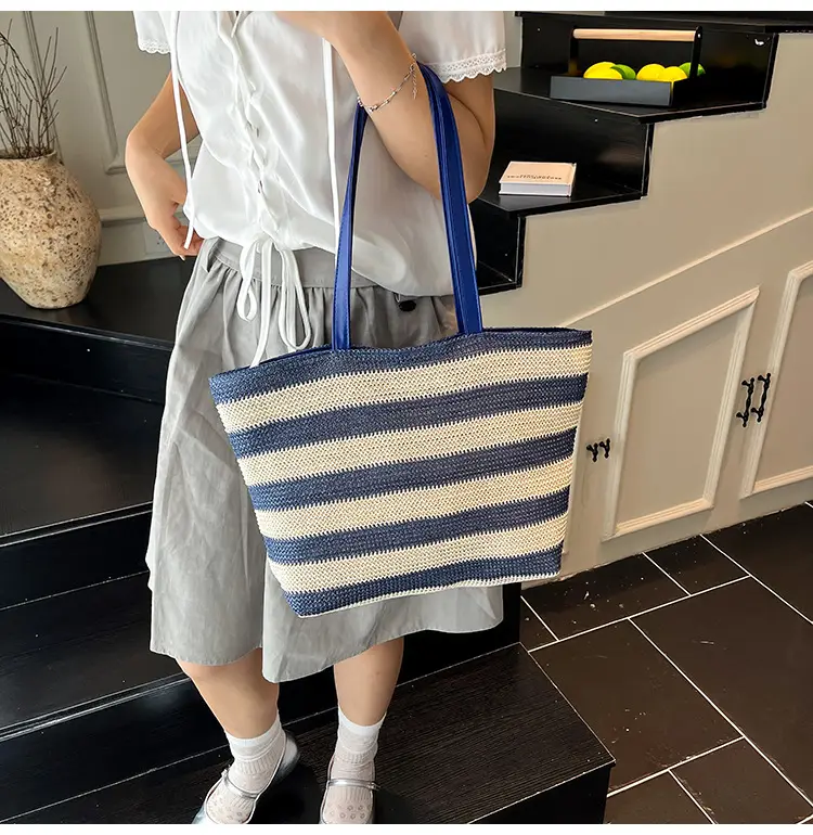 Straw Woven Large Capacity Tote Bag Brown Beige — feature 11