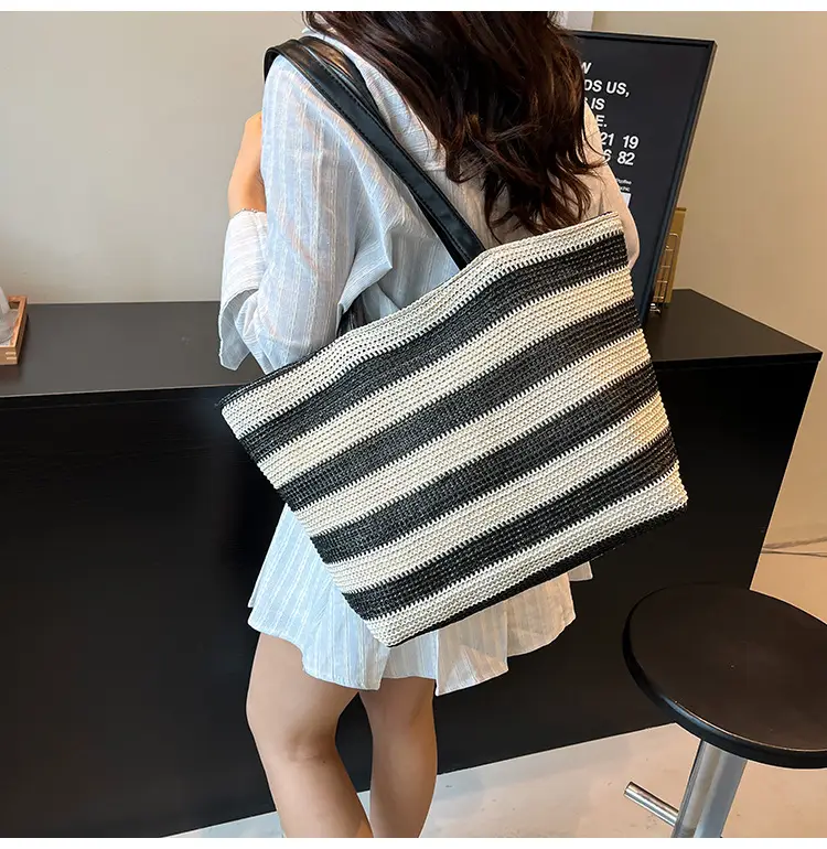 Straw Woven Large Capacity Tote Bag Brown Beige — feature 17