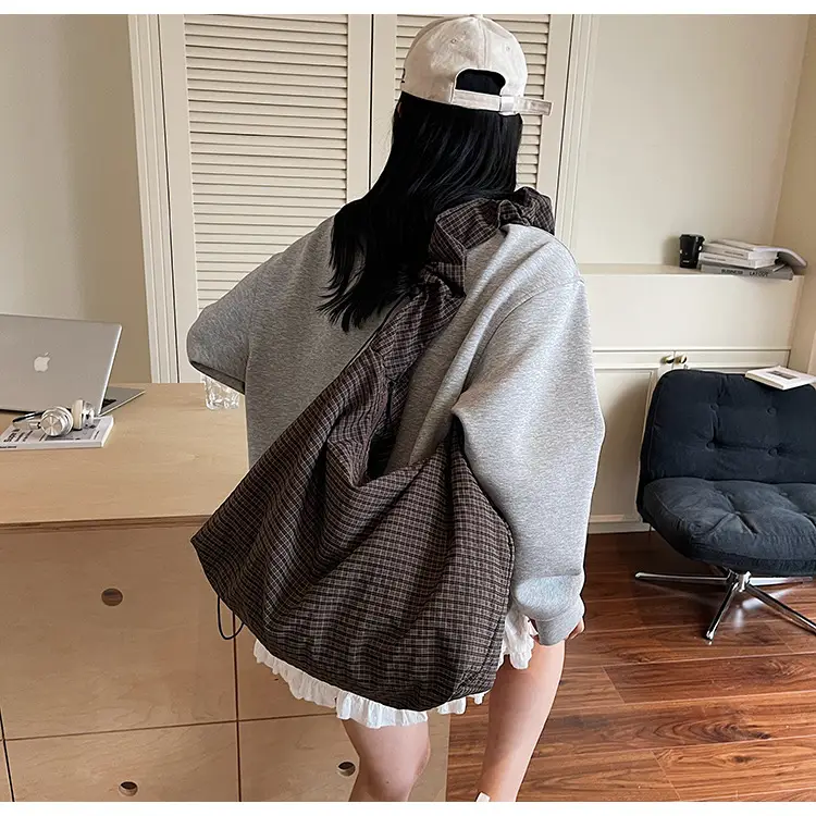 White Plaid Lazy Style Shoulder Bag for Women 2025 — feature 13