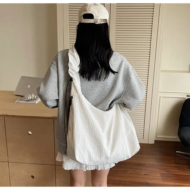 White Plaid Lazy Style Shoulder Bag for Women 2025 — feature 16
