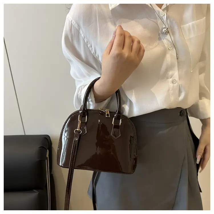 White 2025 Summer Crossbody Bag for Women — feature 15