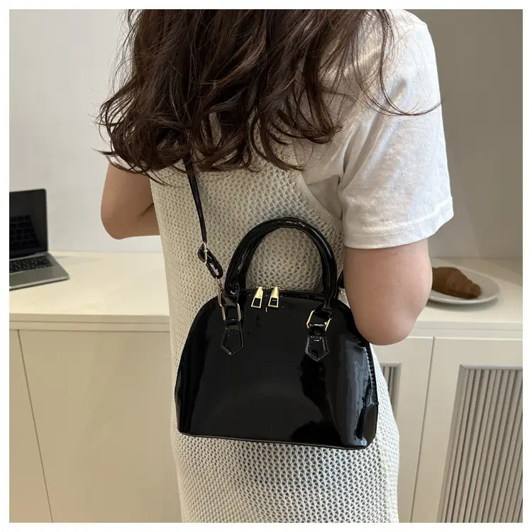 White 2025 Summer Crossbody Bag for Women — feature 8