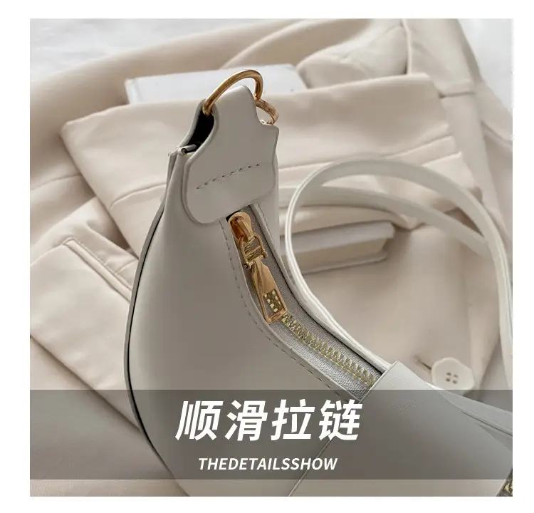 White Leather Shoulder Bag for Women with Gold Triangle Logo — feature 4
