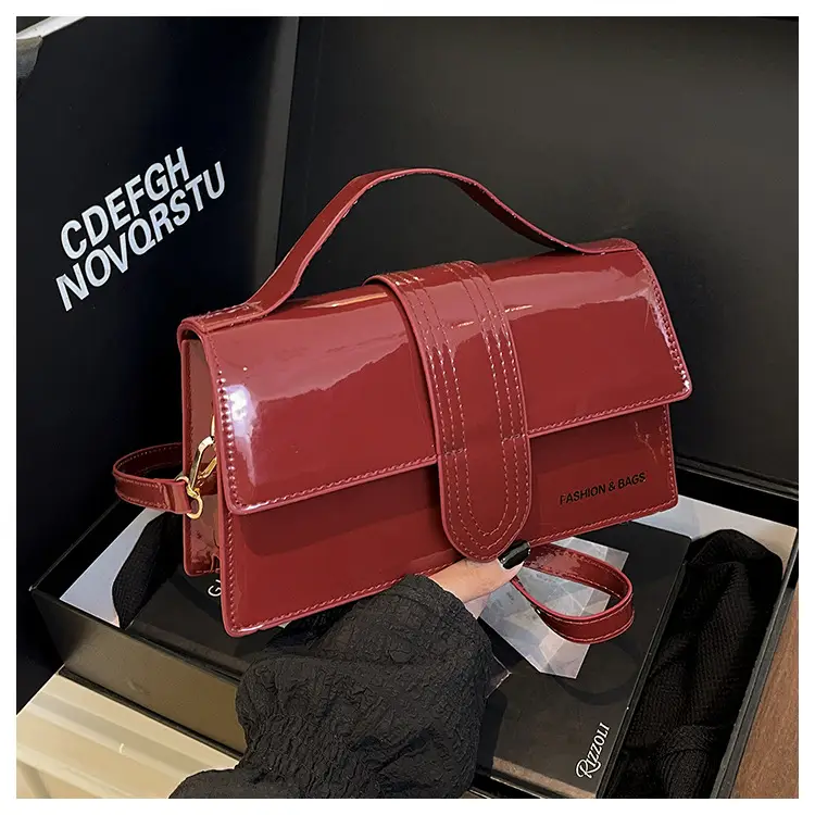 Women's Square Handheld Bag Red Black Leather 2025 — feature 34