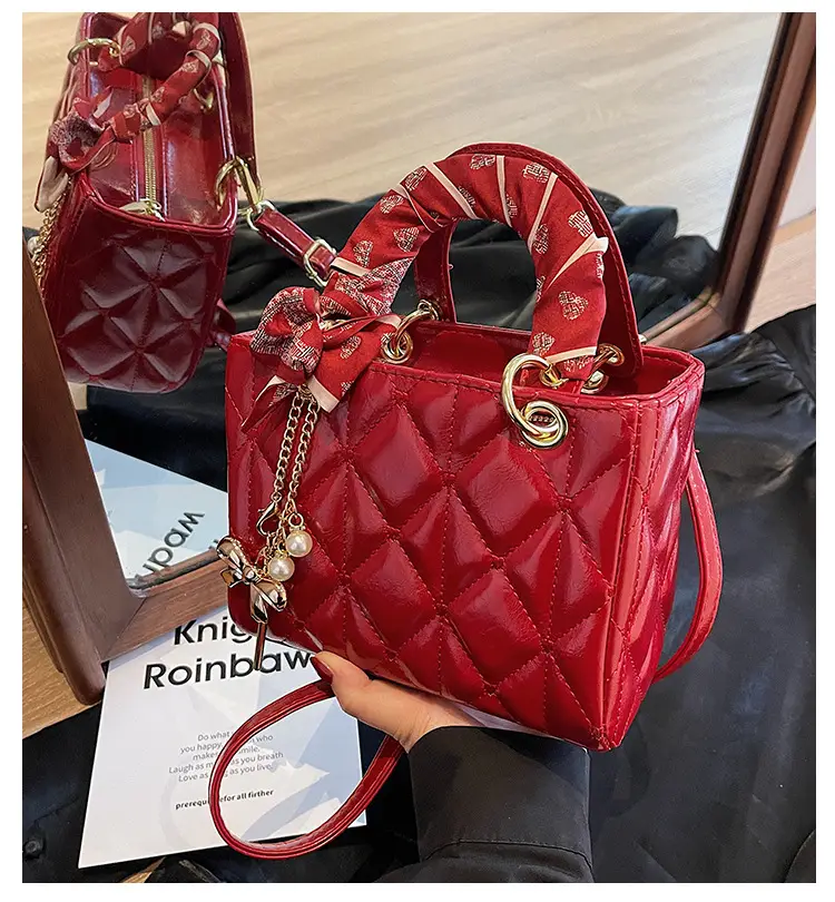 White Quilted Princess Diana Shoulder Bag with Chain — feature 1