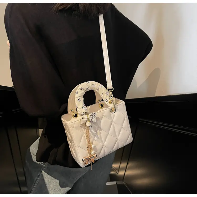 White Quilted Princess Diana Shoulder Bag with Chain — feature 20