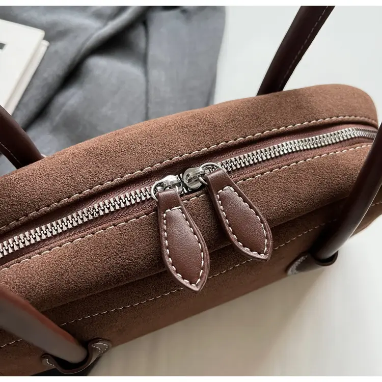 Brown Crossbody Bag for Women Large Capacity 2025 — feature 14