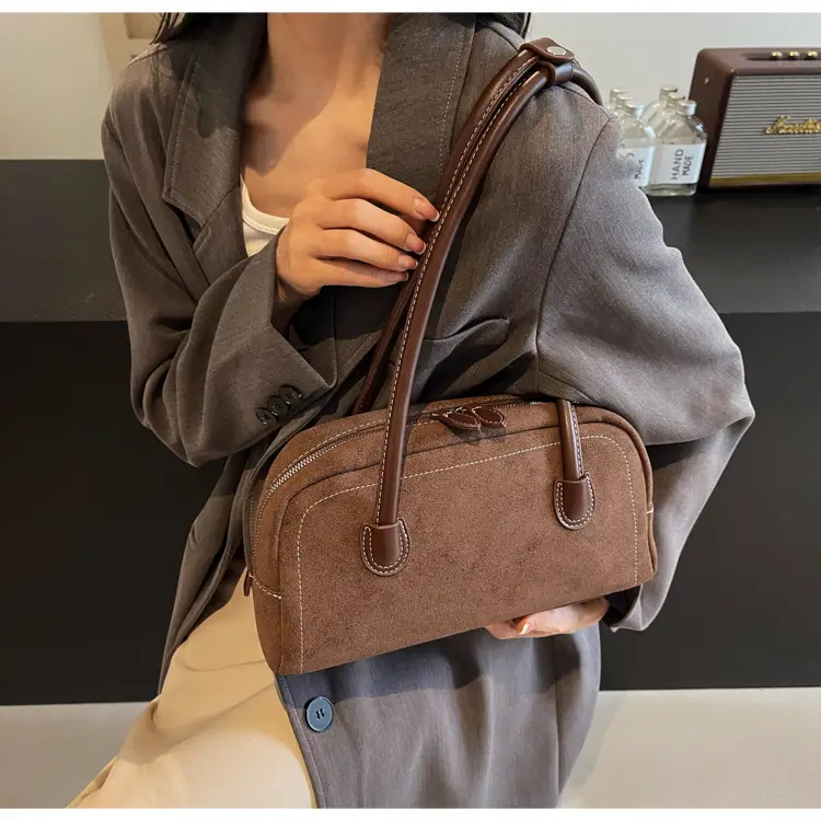 Brown Crossbody Bag for Women Large Capacity 2025 — feature 23