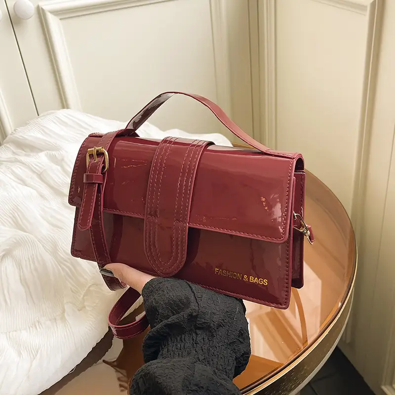 2025 New Jersey Style Crossbody Bag Red Black - Image 4