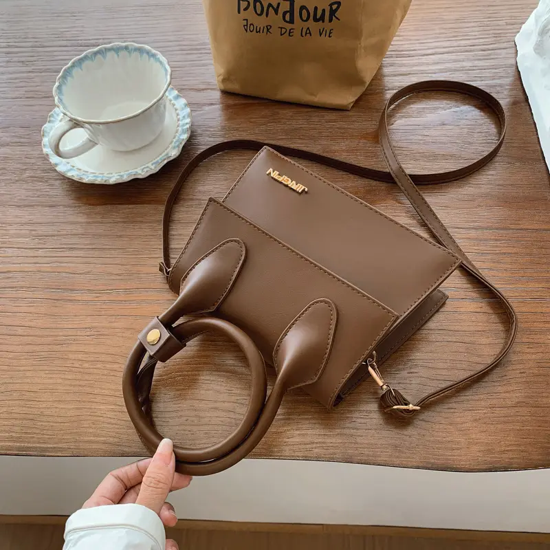 White Korean Style Crossbody Bag for Women - Image 4