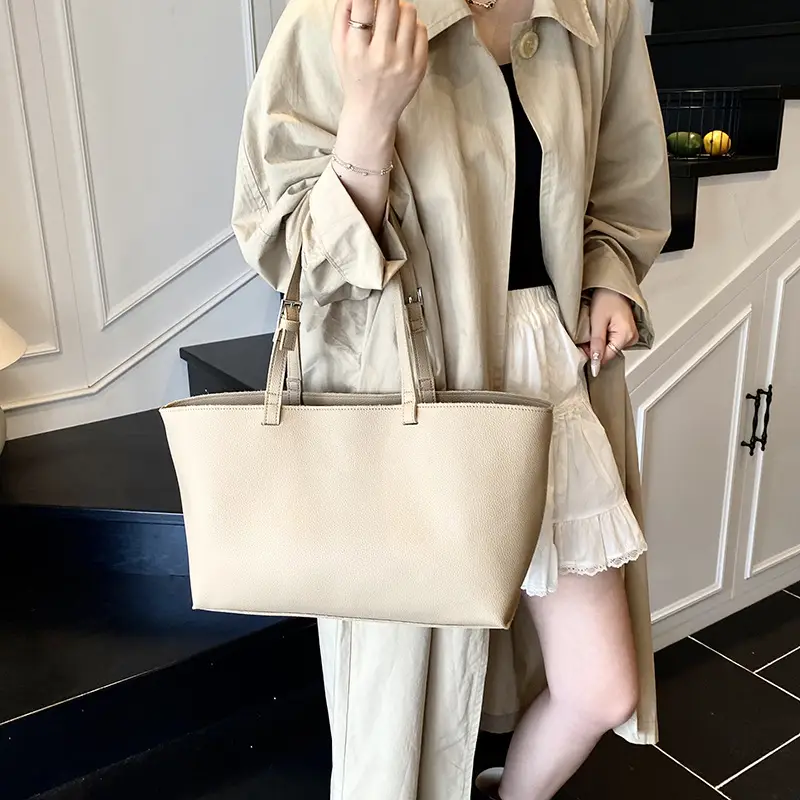 Women's Large Capacity Cream Leather Tote Bag - Image 9