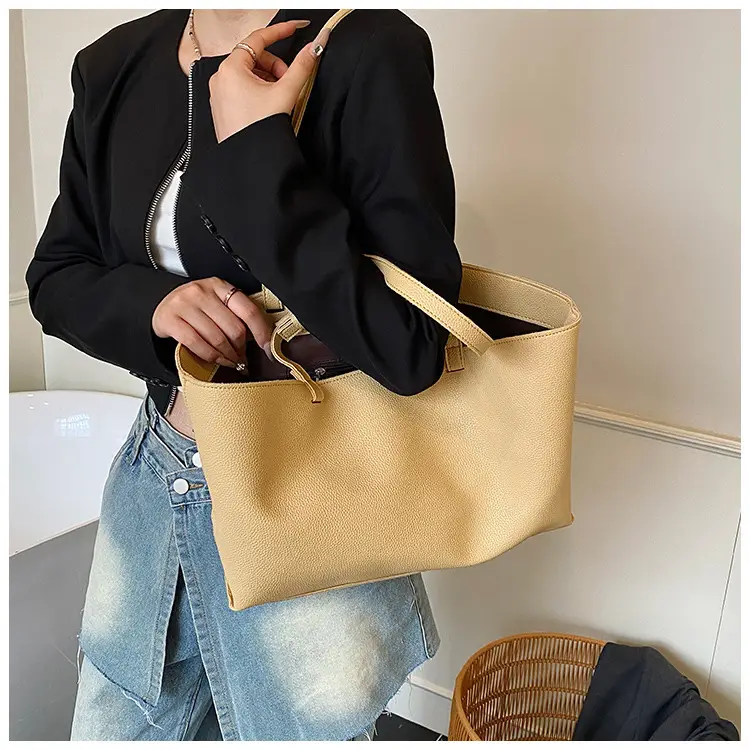 Women's Large Capacity Cream Leather Tote Bag — feature 12