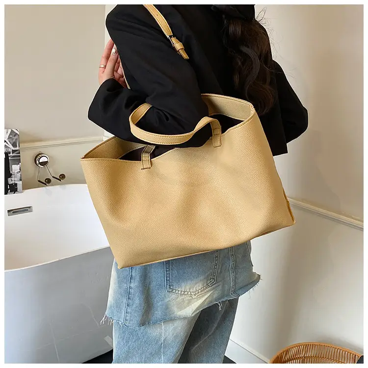 Women's Large Capacity Cream Leather Tote Bag — feature 13