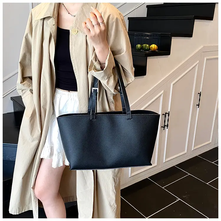 Women's Large Capacity Cream Leather Tote Bag — feature 15